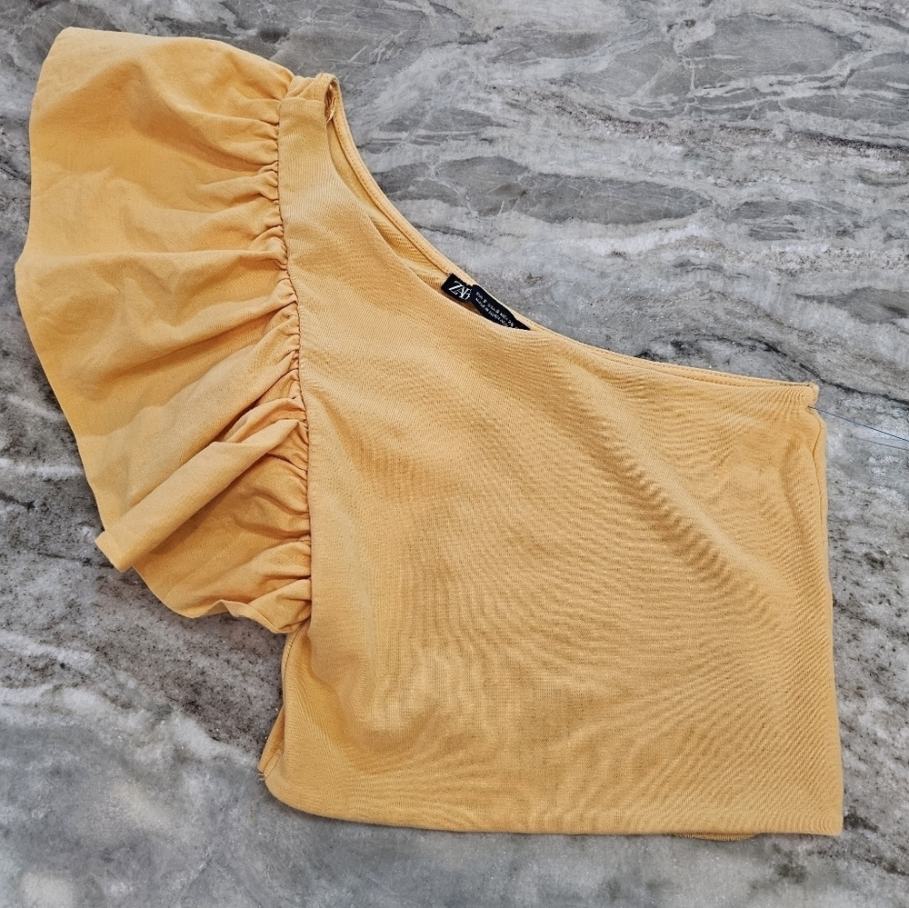 ZARA Mustard One Shoulder Puff Sleeve Top S 0625